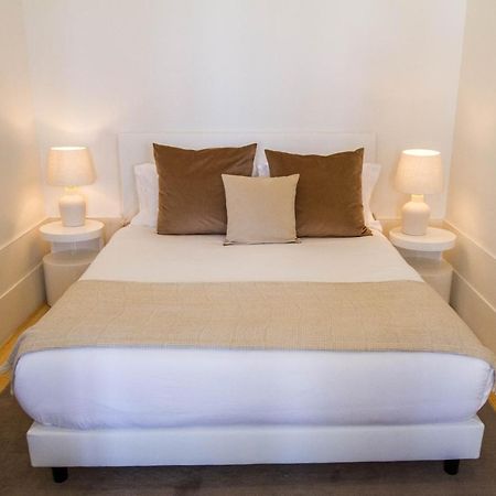 Modern Charming Loft With Balcony In Central Porto Eksteriør billede