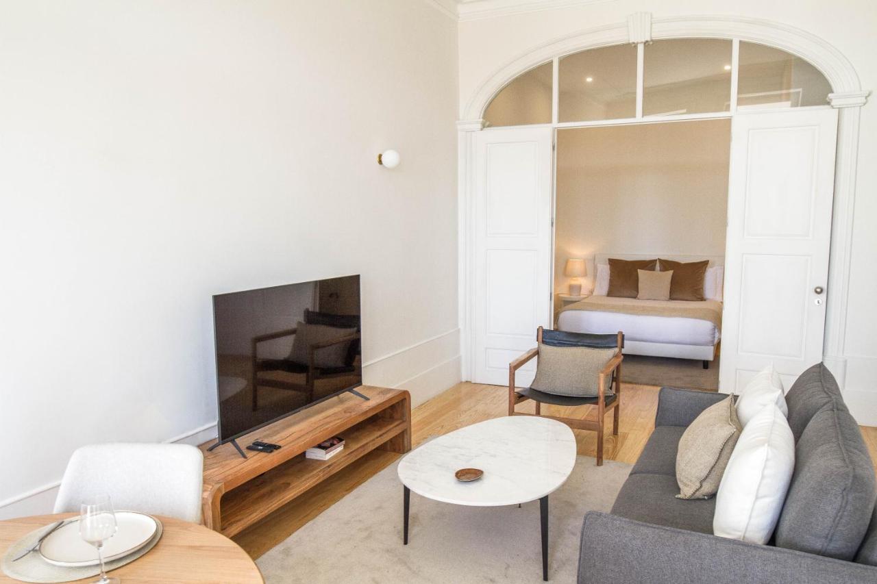 Modern Charming Loft With Balcony In Central Porto Eksteriør billede