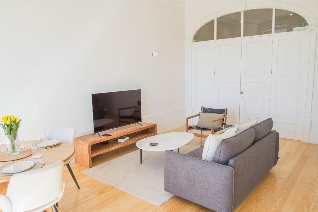 Modern Charming Loft With Balcony In Central Porto Eksteriør billede